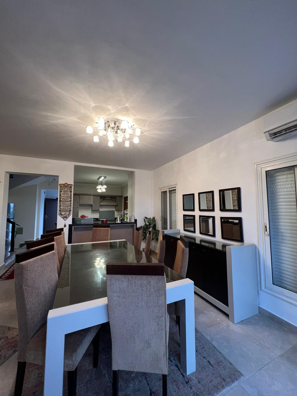 A distinctive Sea View Villa in Amwaj Village image 7